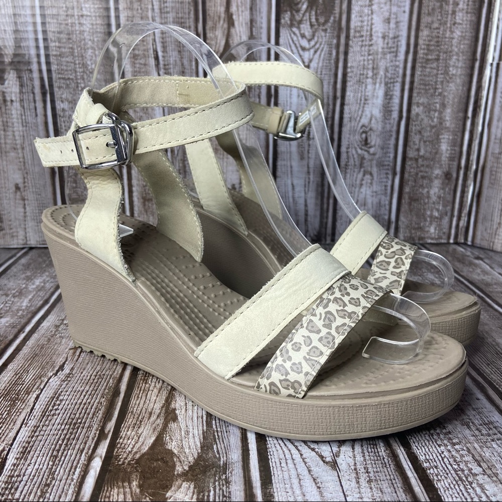 Crocs Leigh Leopard print wedge sandals- size 8